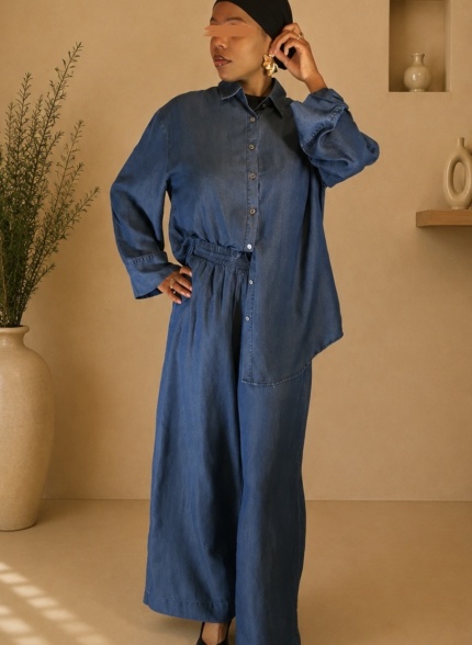 ensemble fluide effet jean bleu avec chemise et pantalon